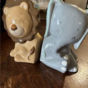 Baby Aspen book ends Ceramic Lion Figurine and Elephant